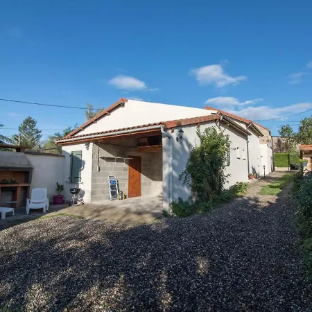 Gite Thuret, 3 Pieces, 4 Personnes - Fr-1-630-43 Dom wakacyjny *